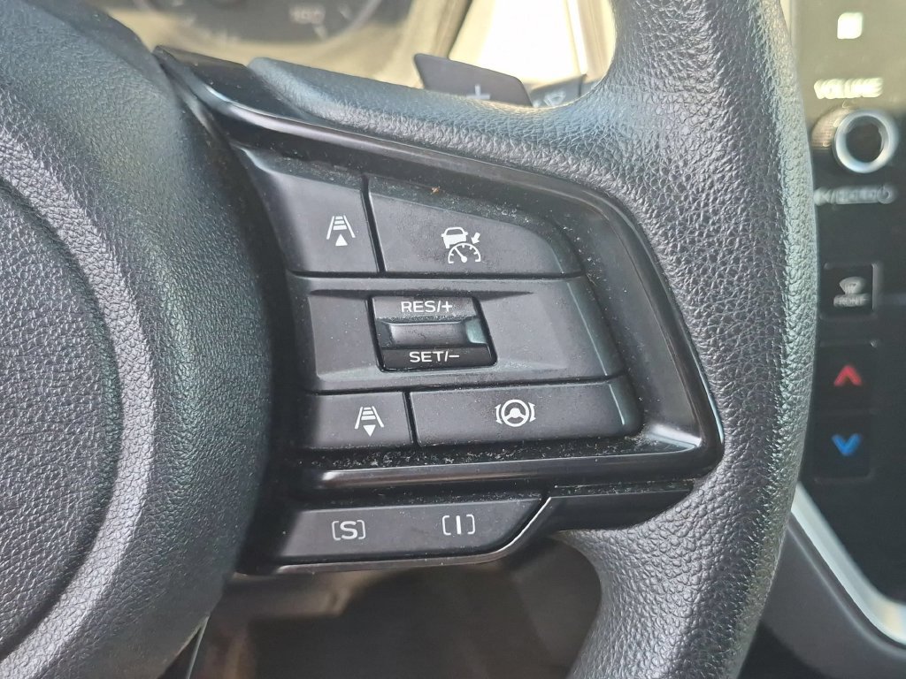 Used 2025 Subaru Crosstrek 2.5i Premium AWD/4WD image 22