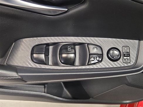 Used 2022 Nissan Sentra SV w/ Trunk Package image 27