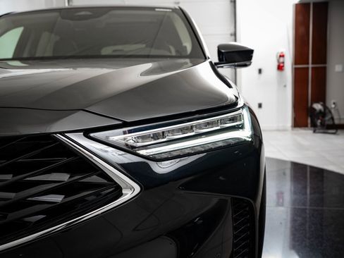 Certified 2025 Acura MDX Technology Package image 15