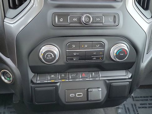 Used 2023 GMC Sierra 1500 Pro w/ Graphite Edition image 17