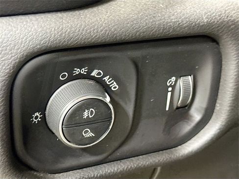 Used 2023 RAM 1500 Big Horn image 12