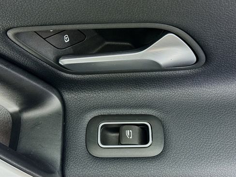 Used 2023 Mercedes-Benz CLA 250 w/ Premium Package image 29