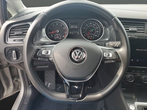 Used 2019 Volkswagen Golf SE w/ Driver Assistance Package FWD image 15