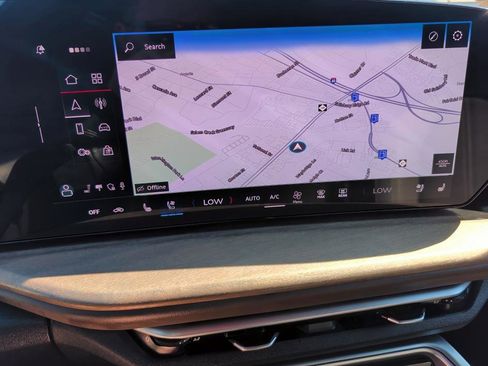 Used 2025 Audi Q5 Premium Plus w/ Premium Plus image 24