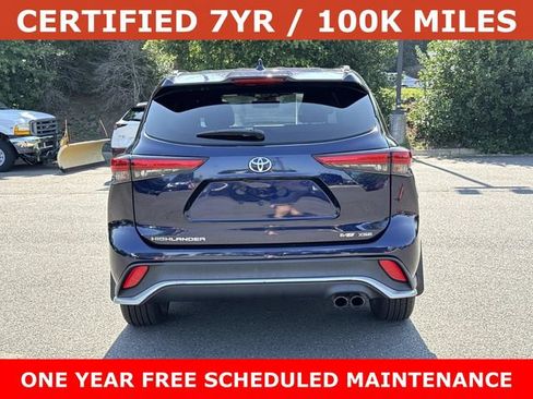 Used 2022 Toyota Highlander XSE FWD image 3