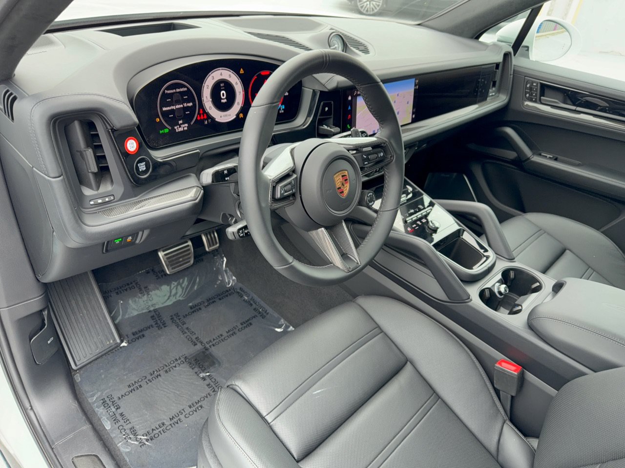 Certified 2026 Porsche Cayenne GTS w/ Premium Package Plus AWD/4WD image 4