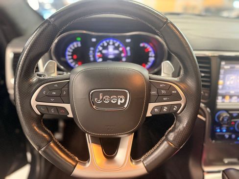 Used 2017 Jeep Grand Cherokee SRT AWD/4WD image 22