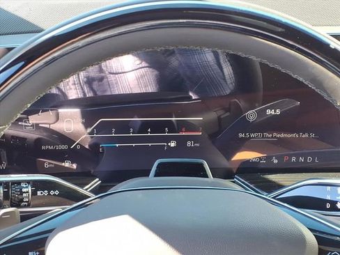 New 2026 Cadillac Escalade Luxury image 14