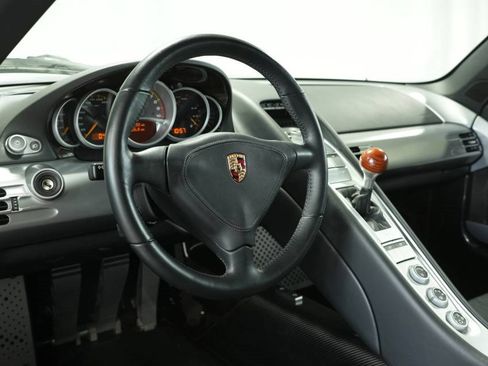 Used 2005 Porsche Carrera GT image 4