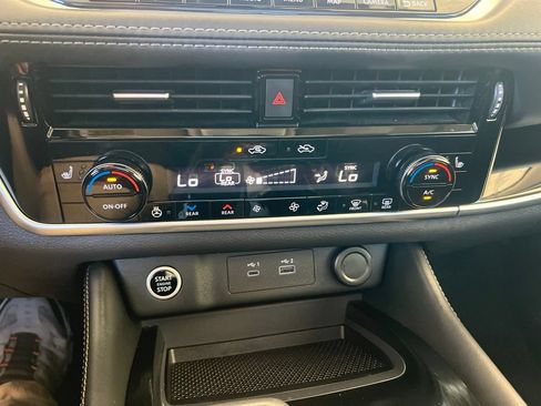 Certified 2023 Nissan Rogue SL w/ SL Premium Package AWD/4WD image 57