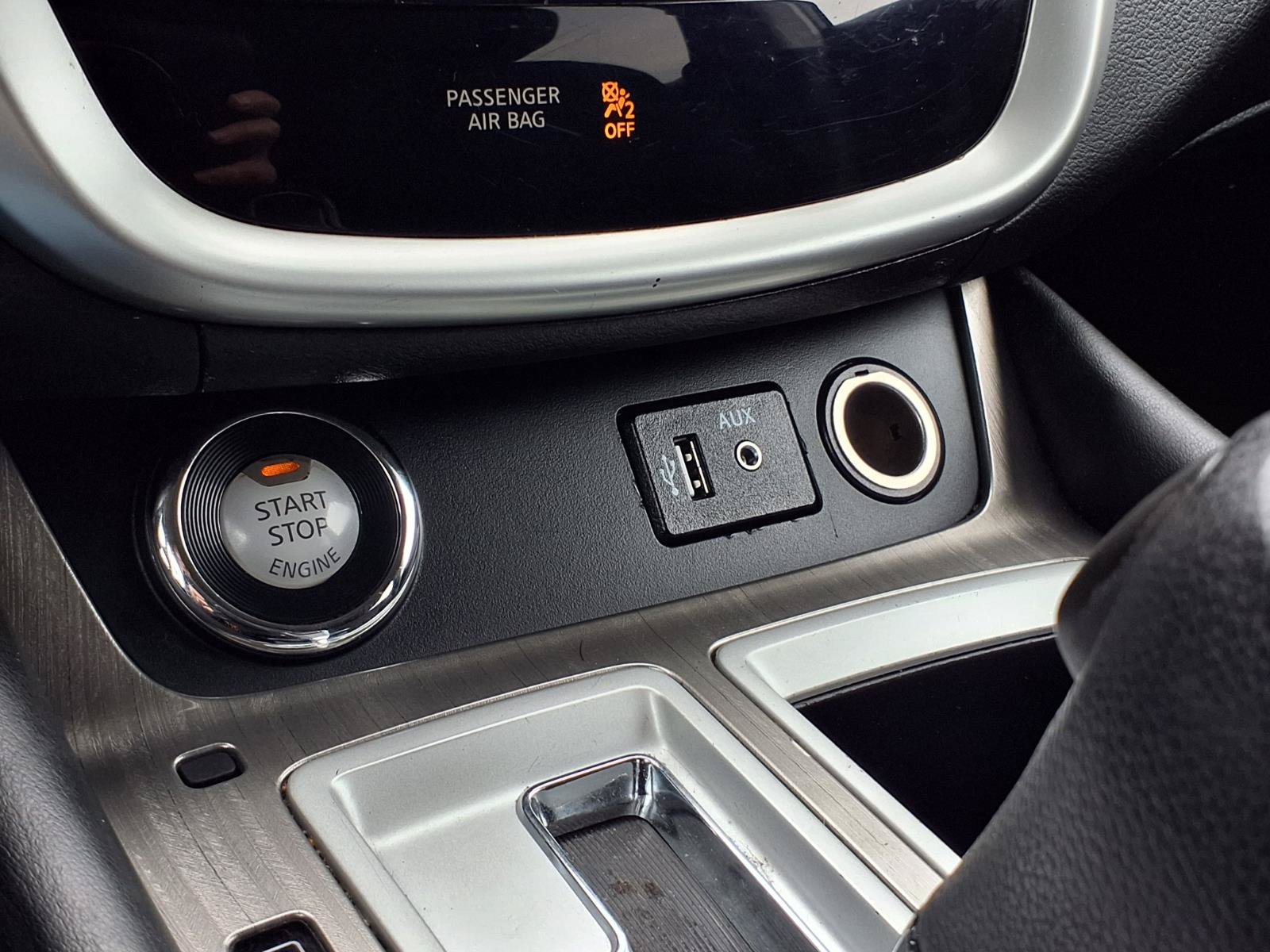 Used 2018 Nissan Murano SV AWD/4WD image 13