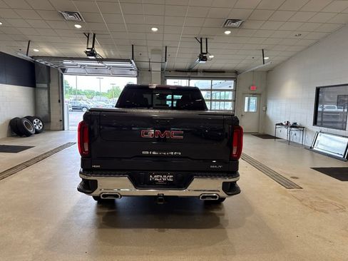 Used 2025 GMC Sierra 1500 SLT AWD/4WD image 6