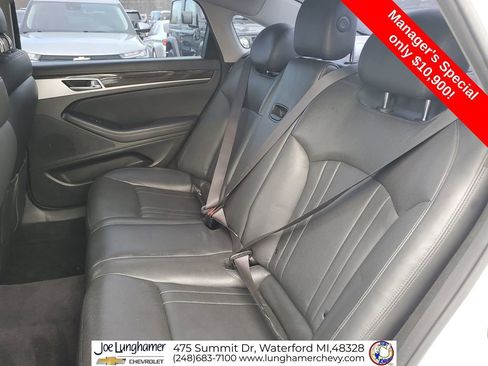Used 2017 Genesis G80 3.8 AWD/4WD image 25