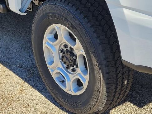 New 2026 Ford F250 XLT image 6