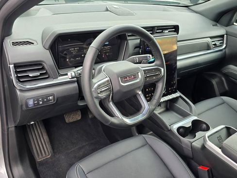 New 2026 GMC Terrain Elevation w/ Elevation Premium Package AWD/4WD image 17