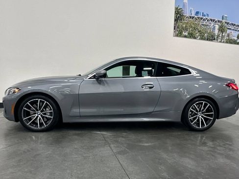 Used 2026 BMW 430i Coupe w/ Premium Package RWD image 7