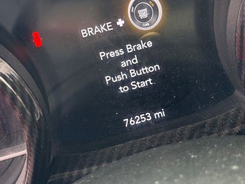 Used 2018 Jeep Wrangler Unlimited Rubicon AWD/4WD image 11