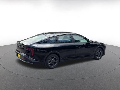 Used 2025 Kia K4 FWD image 14