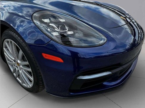 Used 2020 Porsche Panamera 4 image 10