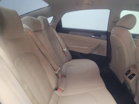 Used 2019 Hyundai Sonata SEL w/ Tech Package 02 image 19