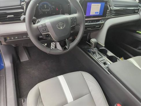 Used 2026 Toyota Camry SE FWD image 16