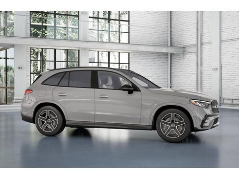 New 2026 Mercedes-Benz GLC 300 4MATIC image 14