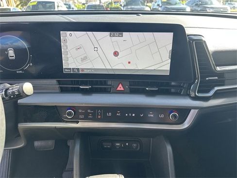 Certified 2025 Kia Sportage SX image 27