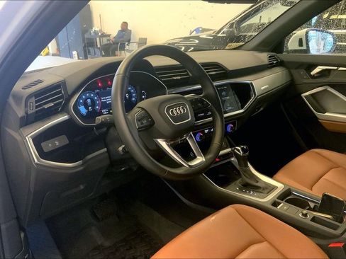 Certified 2024 Audi Q3 2.0T Premium image 18