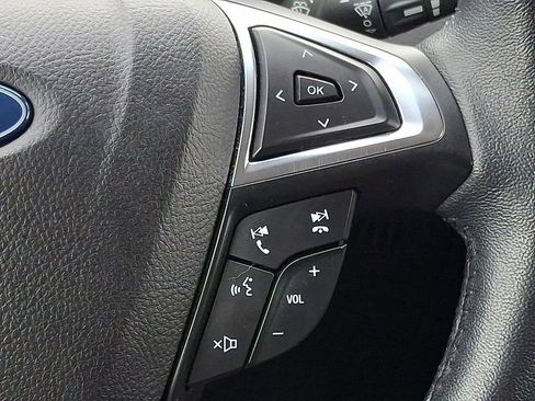 Used 2020 Ford Edge SEL w/ Convenience Package image 26