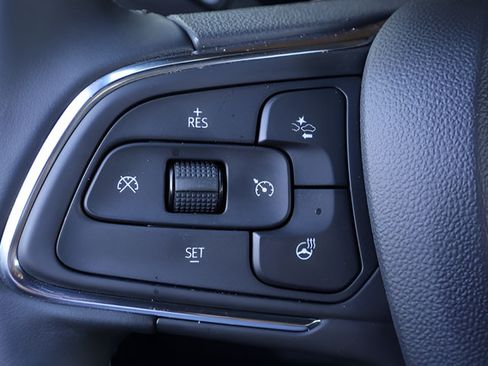Used 2026 Buick Envista Sport Touring w/ Convenience I Package FWD image 23