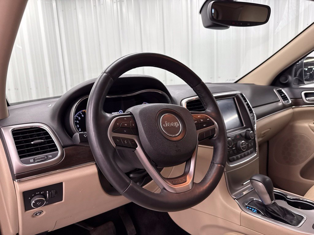 Used 2018 Jeep Grand Cherokee Limited RWD image 18