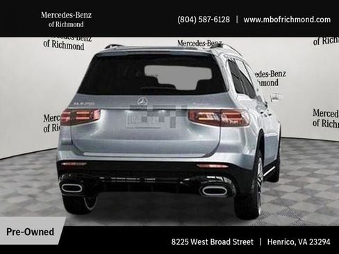 Used 2025 Mercedes-Benz GLB 250 4MATIC image 24
