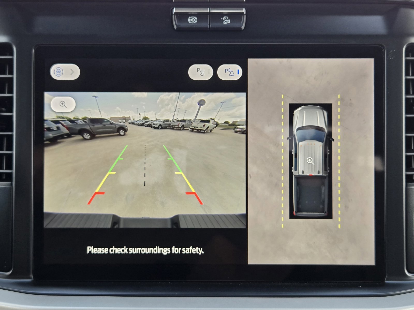 New 2026 Ford F250 XLT w/ XLT Premium Package AWD/4WD image 19