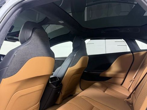 Used 2022 Lucid Air Grand Touring image 23