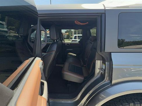 Used 2022 Ford Bronco Outer Banks AWD/4WD image 23