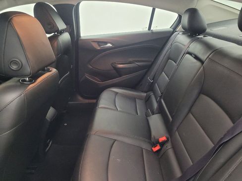 Used 2017 Chevrolet Cruze Premier FWD image 18