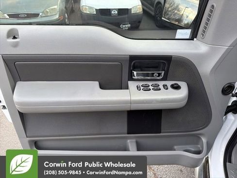 Used 2004 Ford F150 XLT image 13