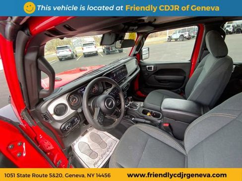 Used 2024 Jeep Wrangler Unlimited Sport AWD/4WD image 14