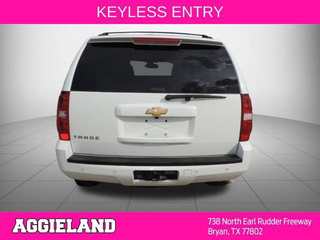 Used 2014 Chevrolet Tahoe LT w/ Luxury Package RWD image 5