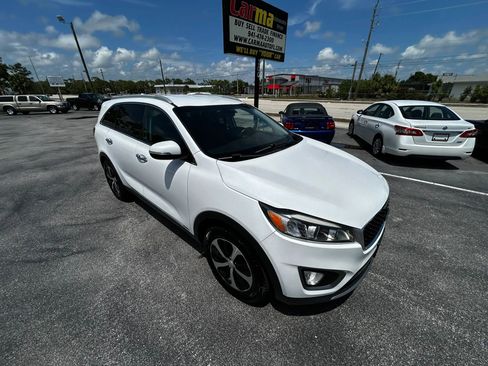 Used 2016 Kia Sorento EX w/ EX Premium Package AWD/4WD image 17
