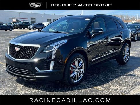 Certified 2022 Cadillac XT5 Sportv w/ Technology Package image 1