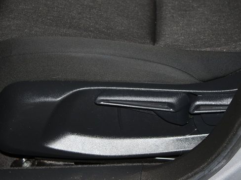 Certified 2023 Honda Accord LX image 11