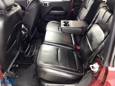 Used 2021 Jeep Wrangler Unlimited Sahara image 15