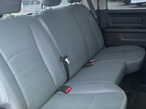 Used 2018 RAM 1500 Express image 17