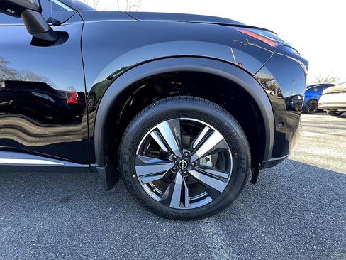 Certified 2023 Nissan Rogue Platinum w/ Platinum Premium Package image 9