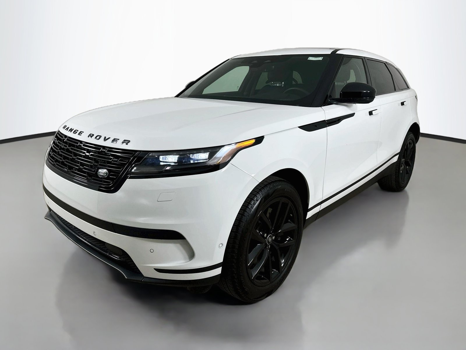 New 2026 Land Rover Range Rover Velar S AWD/4WD image 1