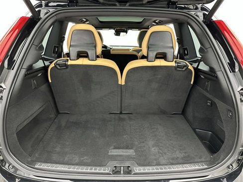 Certified 2022 Volvo XC90 T8 Inscription image 25
