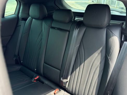 Used 2024 Maserati Grecale GT image 17