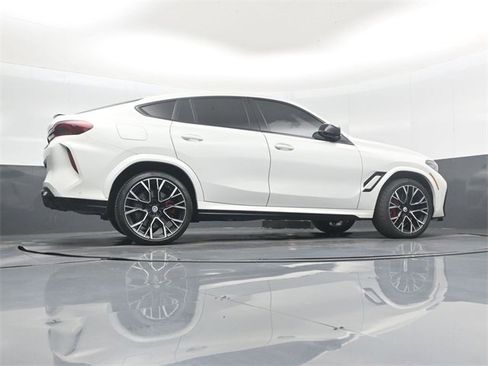 Used 2022 BMW X6 M Base w/ Competition Package image 40