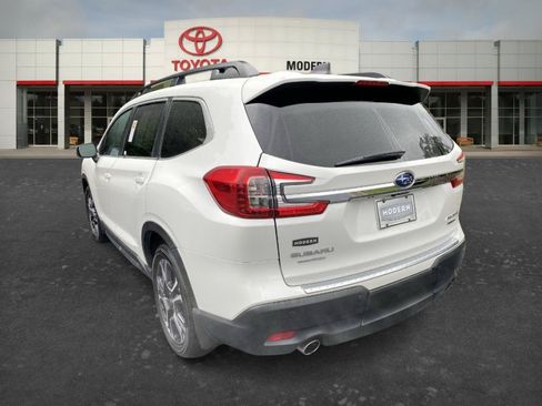 Used 2023 Subaru Ascent Limited w/ Technology Package AWD/4WD image 6